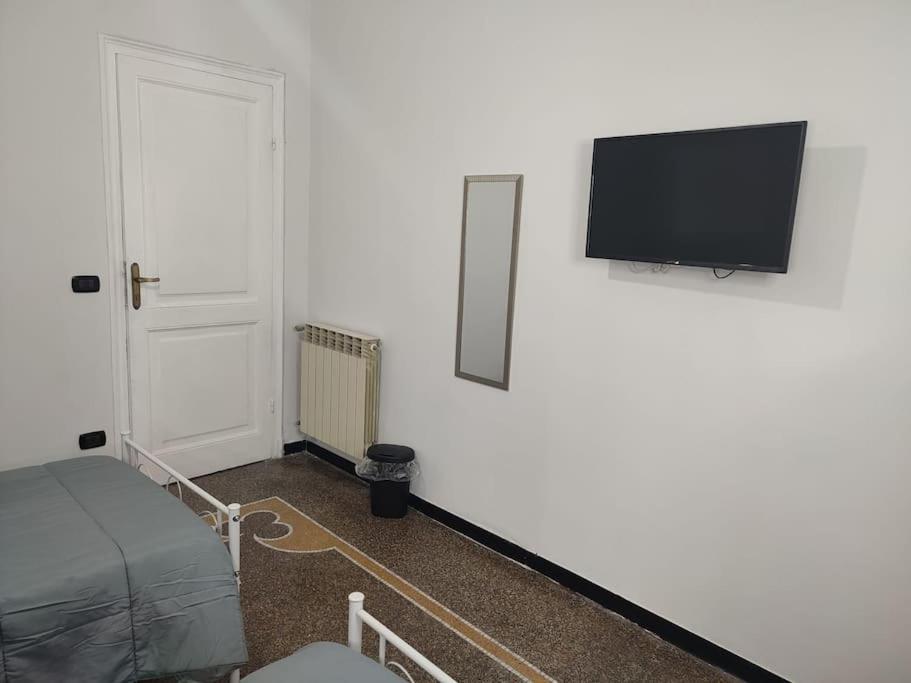 Benny Appartamento 3 Camere Da Letto Ad Uso Esclusivo Genova Aeroporto Esterno foto