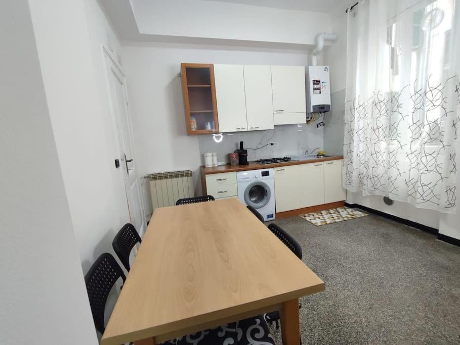 Benny Appartamento 3 Camere Da Letto Ad Uso Esclusivo Genova Aeroporto Esterno foto
